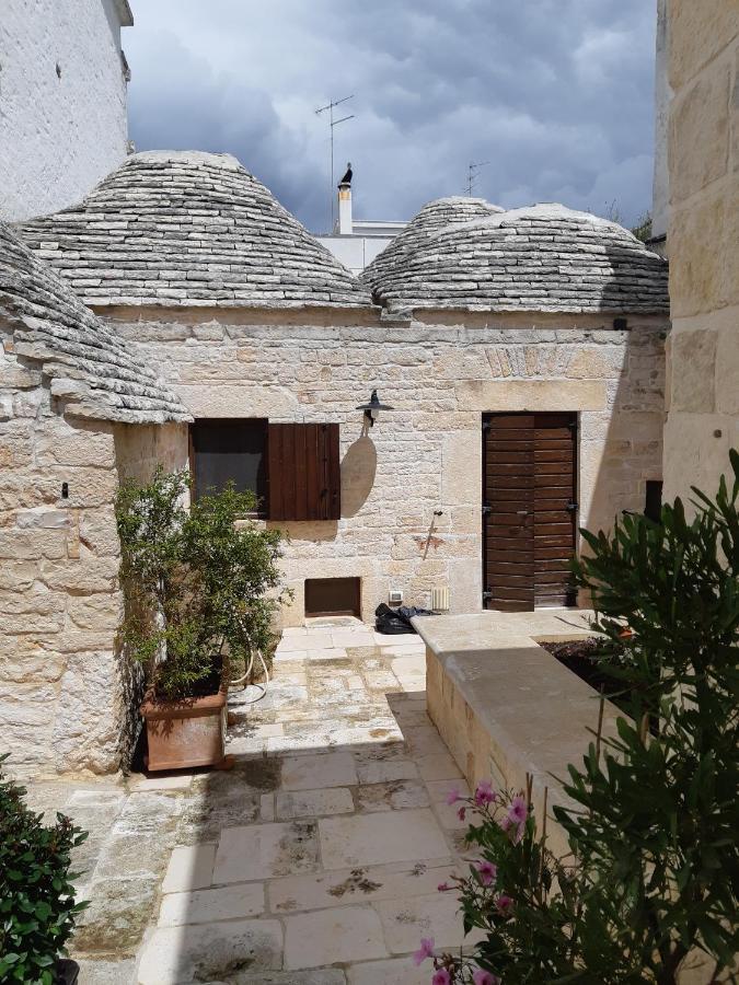 Alberobello Casa Vacanze - Pathos Tra I Trulliヴィラ エクステリア 写真